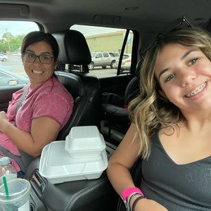 Meet your Posher, Kelsie